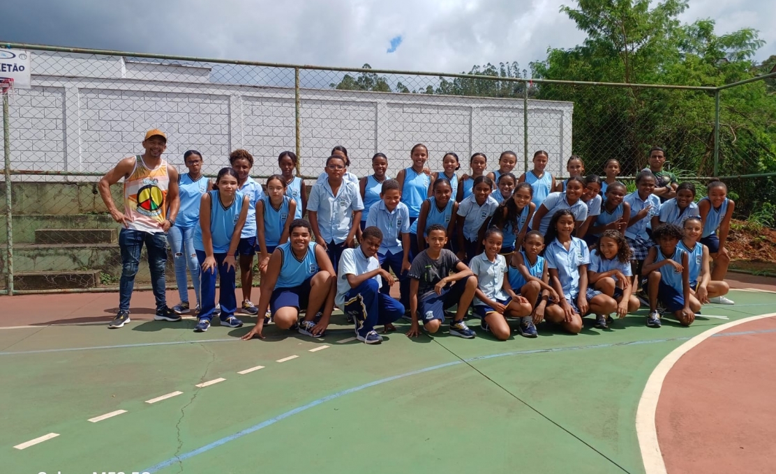 Projeto Tambores - Escola Municipal Preparatória Cívico Militar Córrego São Miguel