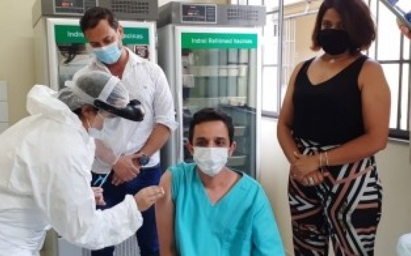 Primeiras doses da vacina contra a Covid-19 chegam a Rio Piracicaba