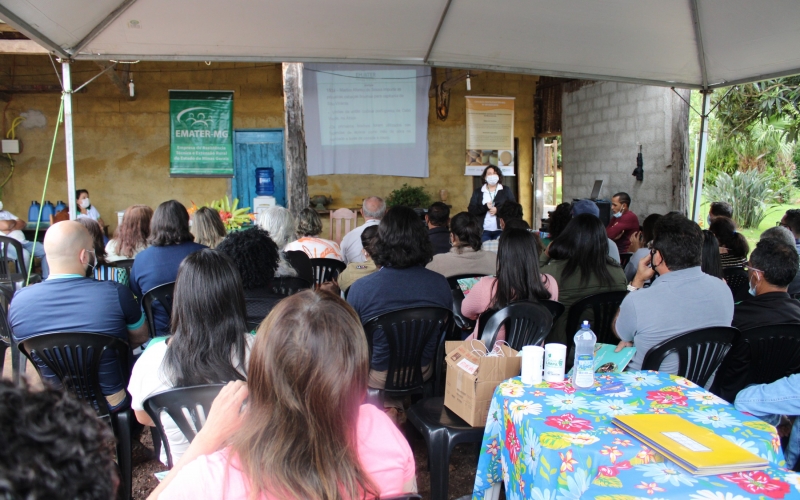 A Secretaria Municipal de Meio Ambiente e Agricultura e a Emater promoveram em Rio Piracicaba o I Encontro Técnico sobre